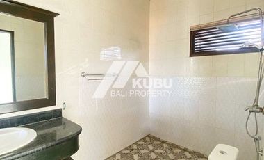 KBP1488 Charming villa with large garden Located in the villa complex area.