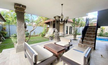 KBP1488 Charming villa with large garden Located in the villa complex area.