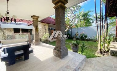 KBP1488 Charming villa with large garden Located in the villa complex area.