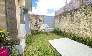 KBP1488 Charming villa with large garden Located in the villa complex area.