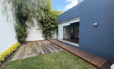 Renta casa en Jurica