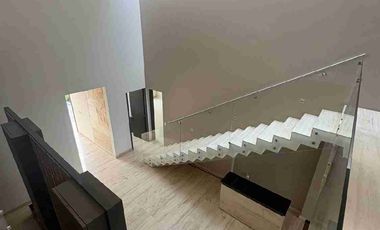 Renta casa en Jurica