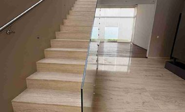 Renta casa en Jurica