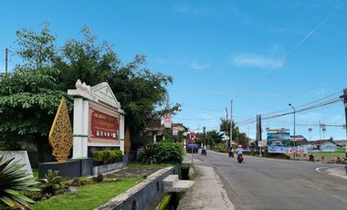 Tanah Jogja Tepi Jalan Raya, Dekat Kampus UII