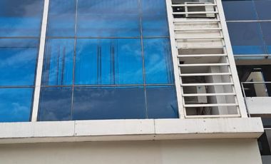 Sewa Rukan/Ruko 3 Lantai di Pinggir Jalan Protokol MT Haryono Tebet