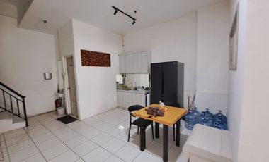 Sewa Rukan/Ruko 3 Lantai di Pinggir Jalan Protokol MT Haryono Tebet