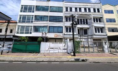 Ruko Strategis Di Pinggir Jalan Utama, Disewa Ruko Tanjung Selor 4,5 Lantai Unfurnish Belakang ITC Roxy Cocok Untuk Office & Klinik Jakarta Barat