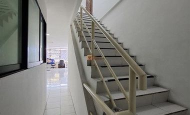Ruko Strategis Di Pinggir Jalan Utama, Disewa Ruko Tanjung Selor 4,5 Lantai Unfurnish Belakang ITC Roxy Cocok Untuk Office & Klinik Jakarta Barat