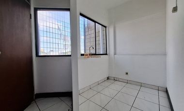 Ruko Strategis Di Pinggir Jalan Utama, Disewa Ruko Tanjung Selor 4,5 Lantai Unfurnish Belakang ITC Roxy Cocok Untuk Office & Klinik Jakarta Barat