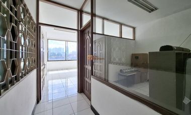 Ruko Strategis Di Pinggir Jalan Utama, Disewa Ruko Tanjung Selor 4,5 Lantai Unfurnish Belakang ITC Roxy Cocok Untuk Office & Klinik Jakarta Barat