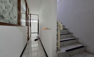 Ruko Strategis Di Pinggir Jalan Utama, Disewa Ruko Tanjung Selor 4,5 Lantai Unfurnish Belakang ITC Roxy Cocok Untuk Office & Klinik Jakarta Barat