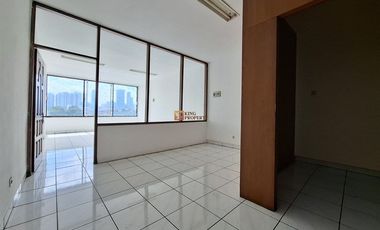 Ruko Strategis Di Pinggir Jalan Utama, Disewa Ruko Tanjung Selor 4,5 Lantai Unfurnish Belakang ITC Roxy Cocok Untuk Office & Klinik Jakarta Barat