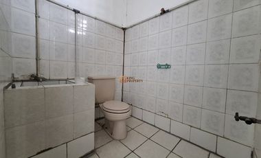 Ruko Strategis Di Pinggir Jalan Utama, Disewa Ruko Tanjung Selor 4,5 Lantai Unfurnish Belakang ITC Roxy Cocok Untuk Office & Klinik Jakarta Barat