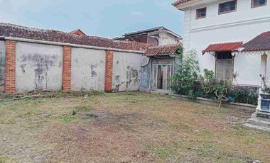 Jual Rumah dan Tanah  Luas di Lokasi Dalam Kota Dekat Ke Malioboro Yogyakarta, DIY