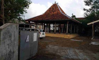 Jual Rumah dan Tanah  Luas di Lokasi Dalam Kota Dekat Ke Malioboro Yogyakarta, DIY