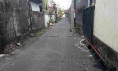 dijual rumah lantai 2 lokasi sidakary