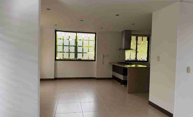 SE VENDE HERMOSA CASA EN CHINAUTA FUSAGASUGA.