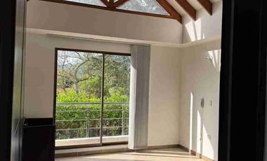 SE VENDE HERMOSA CASA EN CHINAUTA FUSAGASUGA.