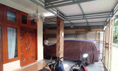 Rumah Bagus 2lt Bangunan Kokoh di Jenengan Sawit