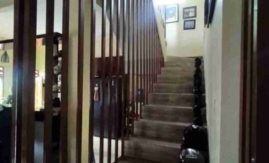 Rumah Bagus 2lt Bangunan Kokoh di Jenengan Sawit