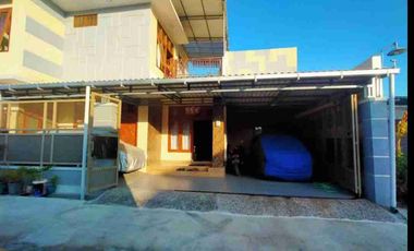 Rumah Bagus 2lt Bangunan Kokoh di Jenengan Sawit