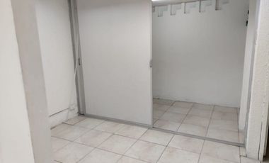 Local Comercial Renta - Av 10 de Agosto y Corea