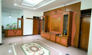 DISEWA KAN RUMAH DI BATUNUNGGAL PERMAI