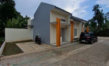 Rumah KPR Syariah Serpong Siap Huni