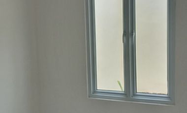 Rumah KPR Syariah Serpong Siap Huni