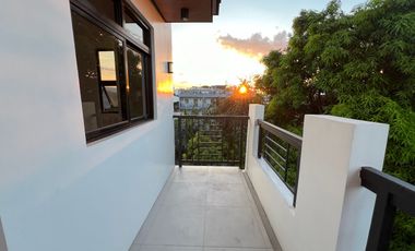 Two Bedroom Corner Unit Apartment for Rent in Pasig