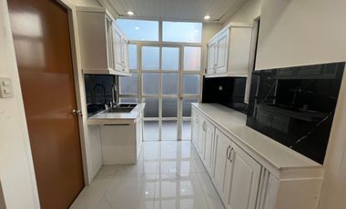 Two Bedroom Corner Unit Apartment for Rent in Pasig