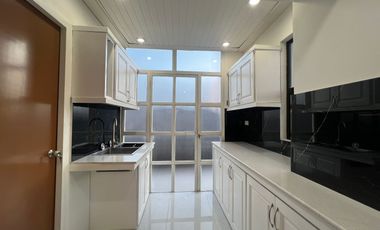 Two Bedroom Corner Unit Apartment for Rent in Pasig
