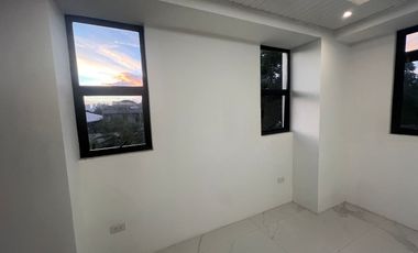 Two Bedroom Corner Unit Apartment for Rent in Pasig