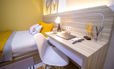 Boarding House for Sale in Mangga Besar, Jakarta, 32+1 Fully Furnished Rooms