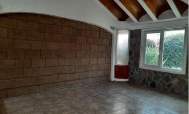 Casa en Renta Zona Morillotla, cerca de Universidades la UVM, UDLAP, MADERO