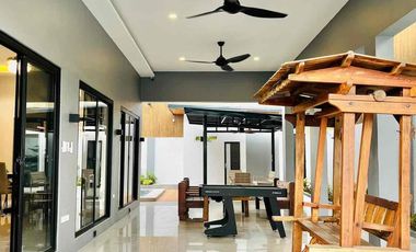 𝐅𝐎𝐑 𝐒𝐀𝐋𝐄: 𝐁𝐞𝐚𝐮𝐭𝐢𝐟𝐮𝐥 𝟐-𝐁𝐑 𝐇𝐨𝐮𝐬𝐞 & 𝐋𝐨𝐭 𝐰𝐢𝐭𝐡 𝐏𝐨𝐨𝐥 𝐚𝐧𝐝 𝐂𝐨𝐮𝐫𝐭 𝐚𝐭 𝐁𝐮𝐥𝐚𝐜𝐚𝐧!