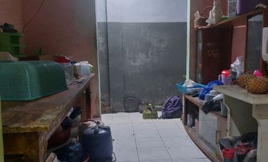 Rumah Ruko di pinggir jalan babakan kota Mataram