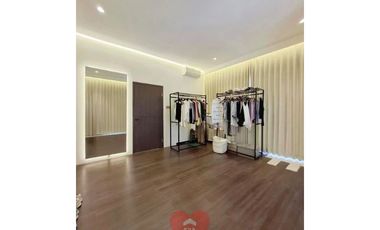 Rumah Bagus Lokasi Strategis di Kebayoran Baru, Jakarta Selatan