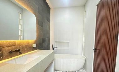 LUXURY 3 BEDROOMS VILLA IN CANGGU