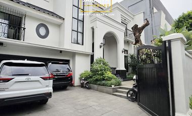Luxury Home with Private Pool in Prime Kebayoran Baru . Quiet & Prestigious Neighborhood