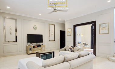 Luxury Home with Private Pool in Prime Kebayoran Baru . Quiet & Prestigious Neighborhood