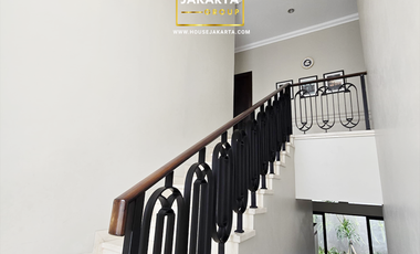 Luxury Home with Private Pool in Prime Kebayoran Baru . Quiet & Prestigious Neighborhood