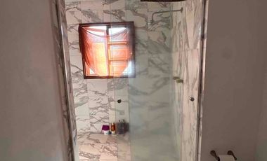 Hermosa Casa con Ampliaciones En Venta