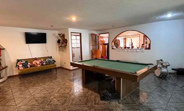 Hermosa Casa con Ampliaciones En Venta