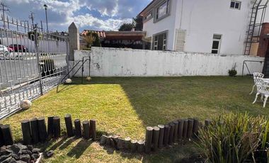 Hermosa Casa con Ampliaciones En Venta