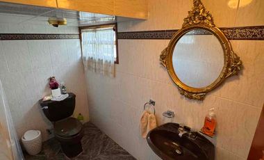 Hermosa Casa con Ampliaciones En Venta