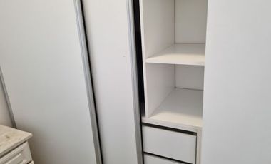 ALQUILO DEPARTAMENTO DE 2 PLANTAS CON ASADOR Y QUINCHO. BELGRANO AL 1600.