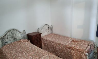 ALQUILO DEPARTAMENTO DE 2 PLANTAS CON ASADOR Y QUINCHO. BELGRANO AL 1600.