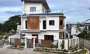 House for sale in Redwood, Kingsville Hills, Antipolo, Rizal