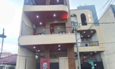 Dapat 900jutaan pertahun. Jual Rumah Kost Dekat Unair Surabaya